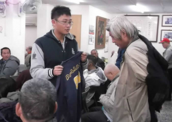 感謝靜宜大學師生，合力為會眾們募了二手外套、睡袋、禦寒衣物...等等物資