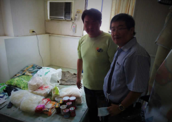 游先生才３７歲，因為遺傳性糖尿病，視力逐漸退化