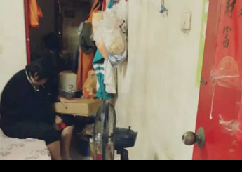 這是一個小故事，非關風月，無關情愛。