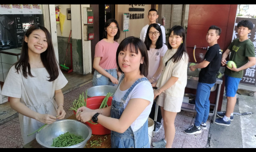 香港中文大學師生 來台北恩友中心參訪服務